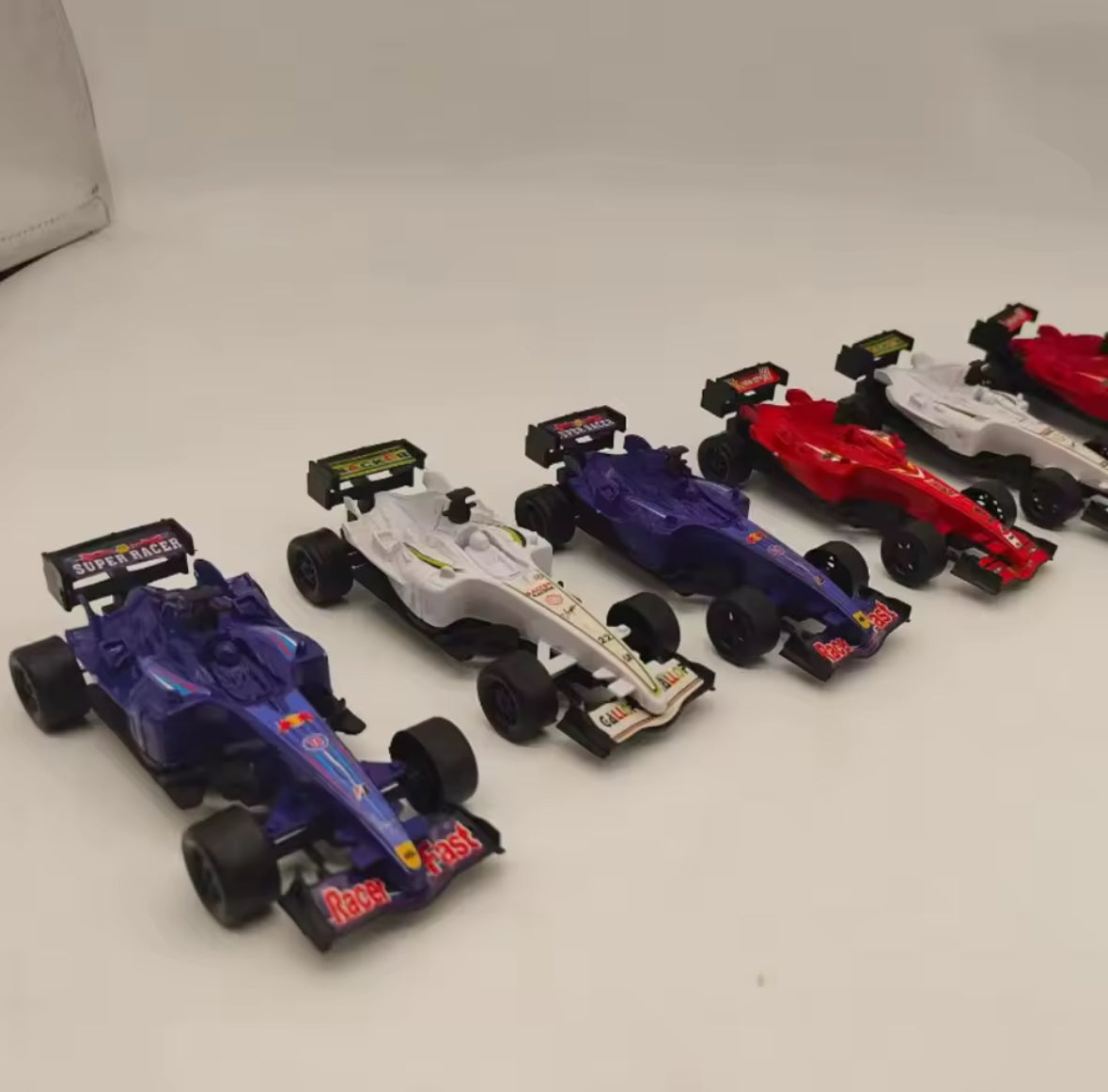 Spielzeugauto Adventskalender