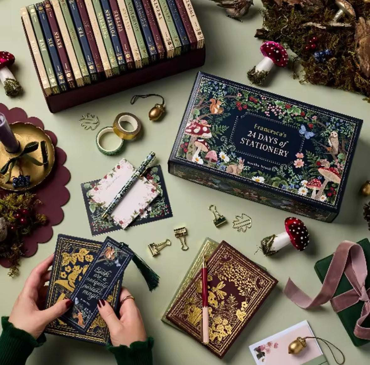 Bücherwurm Schreibutensilien Adventskalender